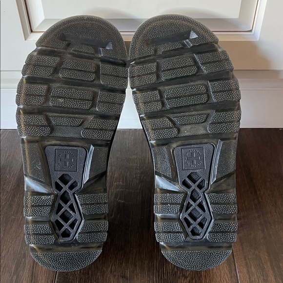 Dr. Martens Zebzag Anywair Black Mules - Picture 10 of 11